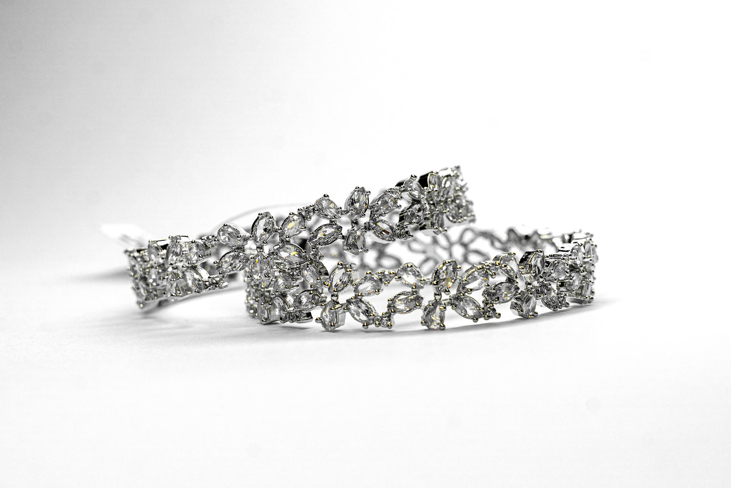 Matte Finish White Beaded Bracelet for Women