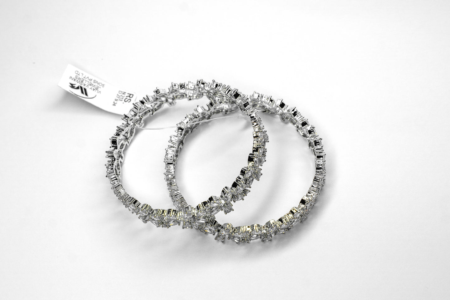 Matte Finish White Beaded Bracelet for Women